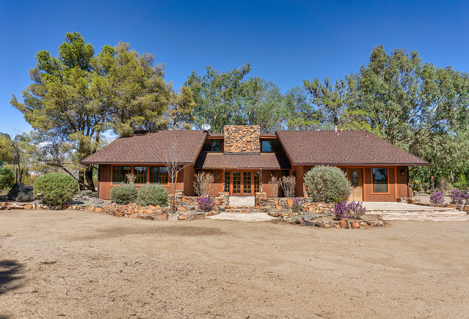 Homes without HVAC duct should consider a heat pump